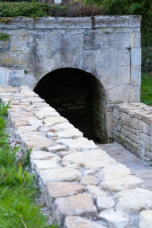 image de la source du Seigneur Avilley